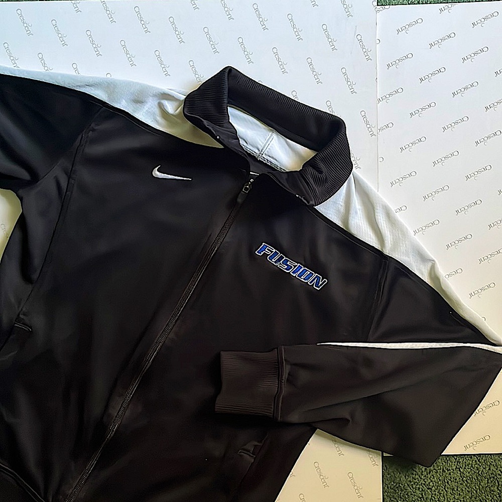 NIKE Fusion Dri-Fit Sports Sweater w/ Zipper.
